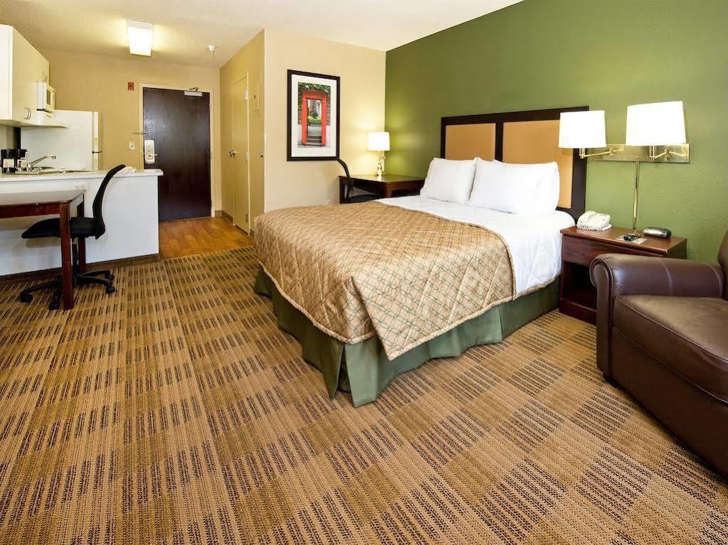 Extended Stay America Suites - Boston - Westborough - Computer Dr Экстерьер фото